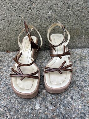 1997 Prada Vine leaves platform sandals 36 EU 6 US vintage 90s italy flowers